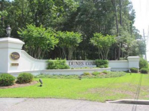 Dunes Cove Entrance